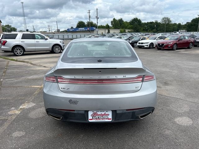 2014 Lincoln MKZ Front Wheel Drive's photo