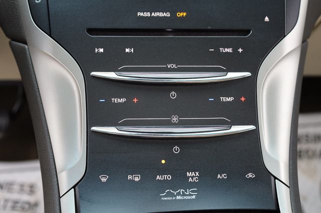 2014 Lincoln MKZ 4dr Sedan FWD w/ Tech Pkg! - 22958266 - 38