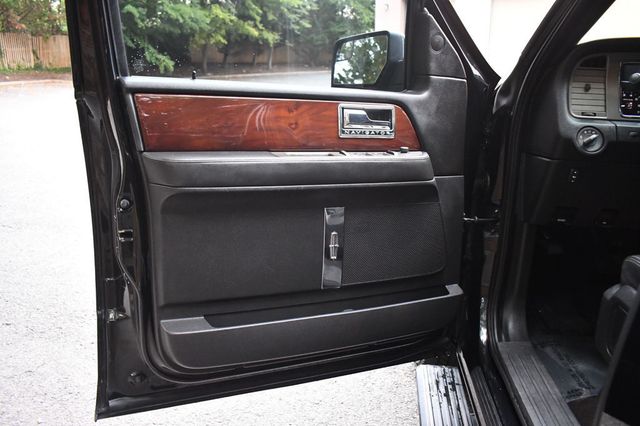 2014 Lincoln Navigator 4WD 4dr - 23075008 - 10