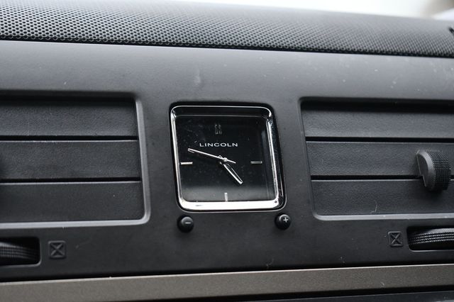 2014 Lincoln Navigator 4WD 4dr - 23075008 - 21