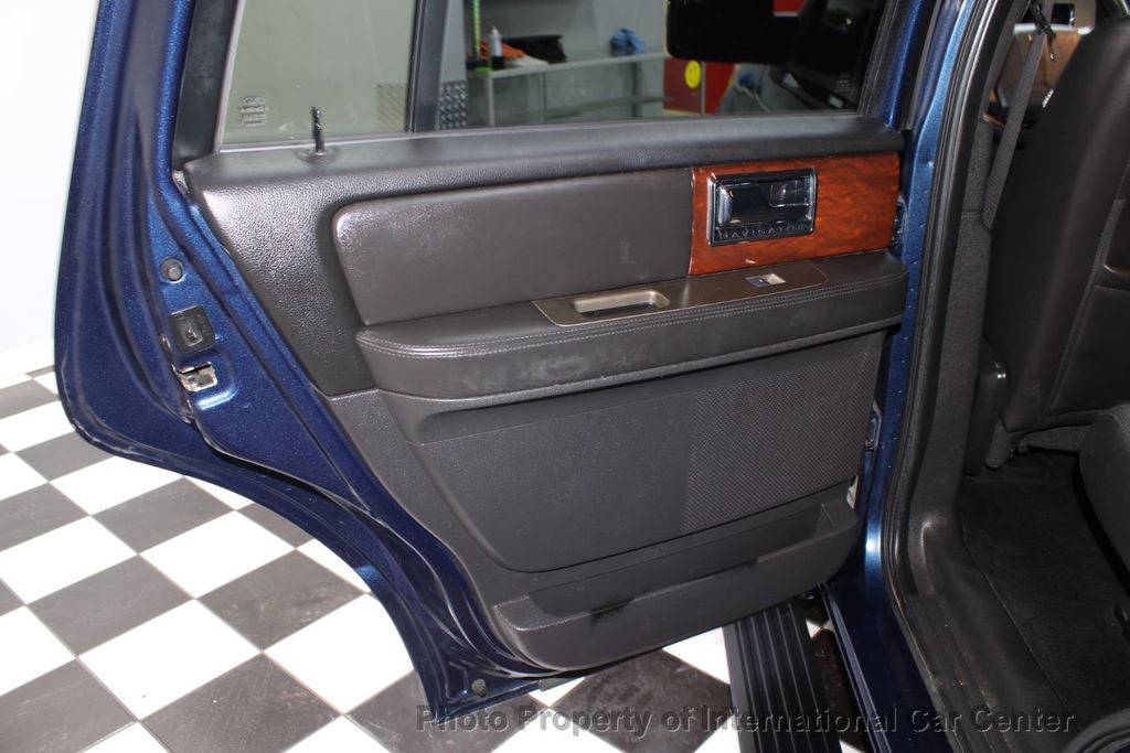 2014 Lincoln Navigator Clean Carfax  - 22286260 - 26