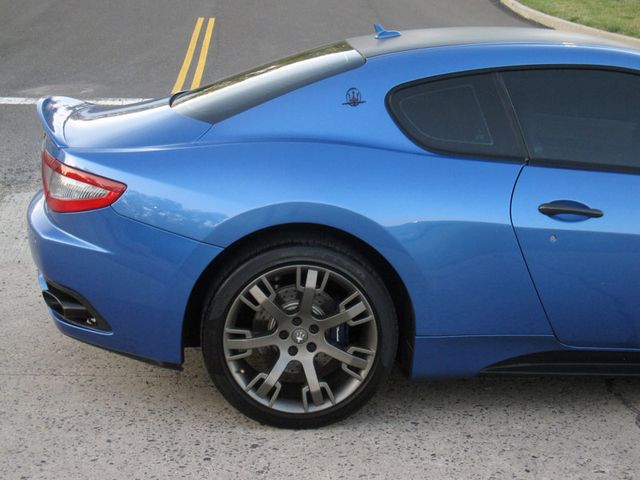 2014 Maserati GranTurismo 2dr Coupe Sport - 23037196 - 10