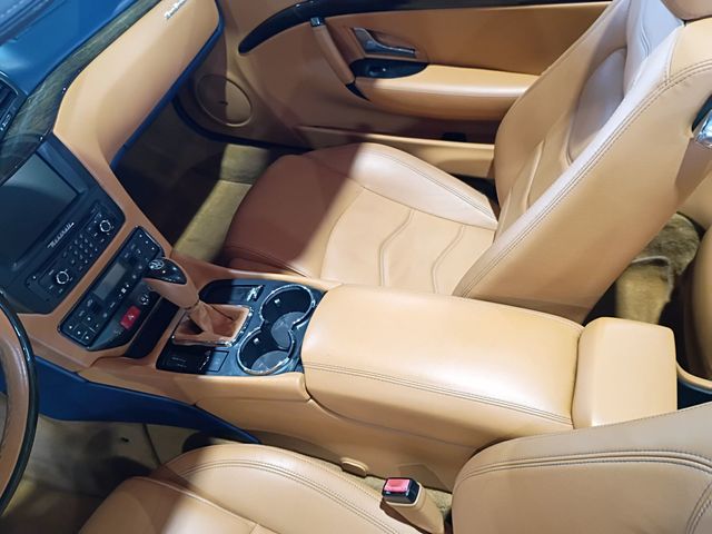 2014 Maserati GranTurismo Convertible 2dr Clean Carfax - 23093279 - 19