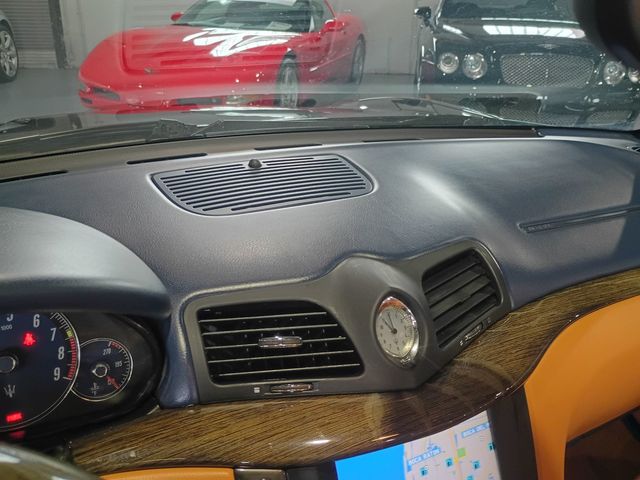 2014 Maserati GranTurismo Convertible 2dr Clean Carfax - 23093279 - 22
