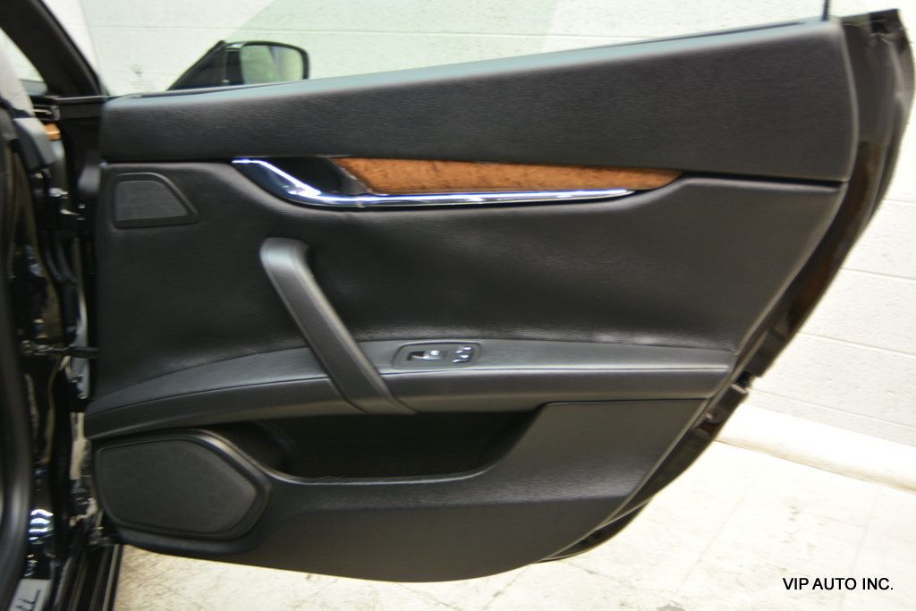 2014 Maserati Quattroporte 4dr Sedan GTS - 23029328 - 17