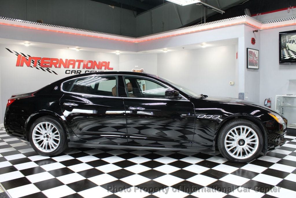 2014 Maserati Quattroporte Clean Carfax - Low miles!  - 22687821 - 3