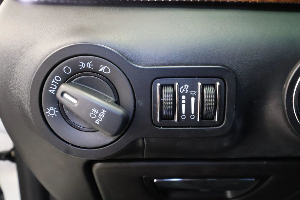 2014 Maserati Quattroporte GTS, CLEAN CARFAX, LOADED W/ OPTIONS, ONLY 59K MILES, PREM SOUND - 22907436 - 15