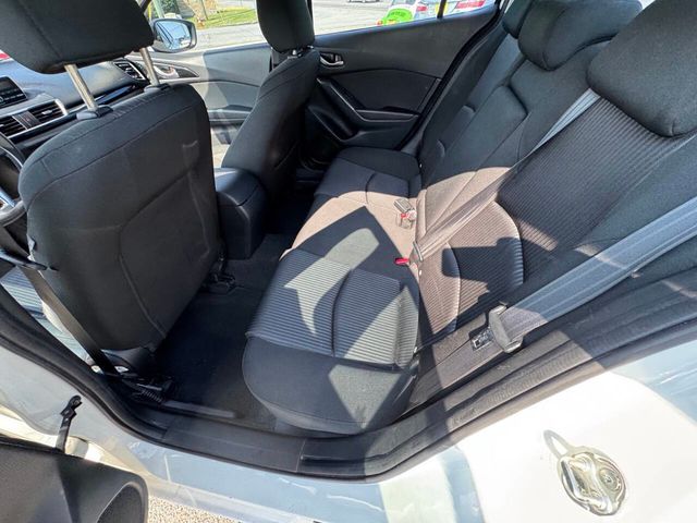 2014 Mazda Mazda3 4dr Sedan Manual i Touring - 22918287 - 11