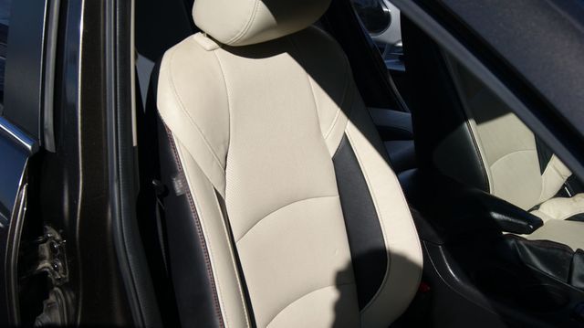 2014 Mazda Mazda3 4 NEW TIRES , JUST SERVICED, VERY CLEAN INSIDE AND OUT - 23042215 - 38