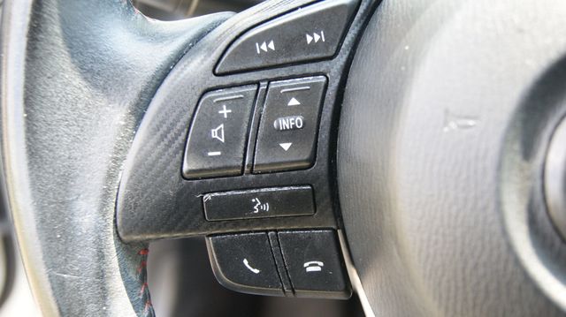 2014 Mazda Mazda3 JUST SERVICED , VERY CLEAN INSIDE AND OUT  - 22872939 - 18