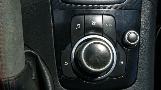 2014 Mazda Mazda3 JUST SERVICED , VERY CLEAN INSIDE AND OUT  - 22872939 - 21