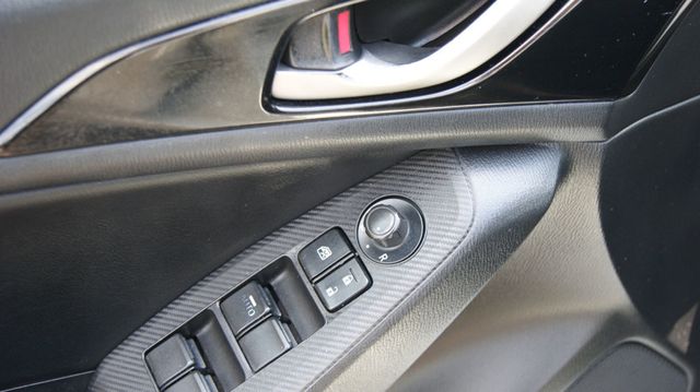 2014 Mazda Mazda3 JUST SERVICED , VERY CLEAN INSIDE AND OUT  - 22872939 - 27