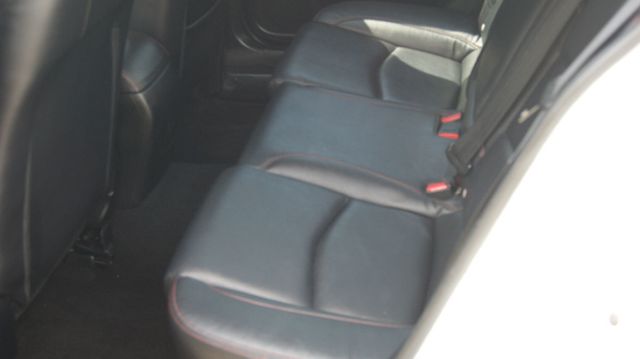 2014 Mazda Mazda3 JUST SERVICED , VERY CLEAN INSIDE AND OUT  - 22872939 - 32