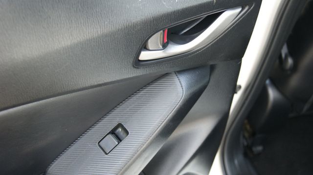 2014 Mazda Mazda3 JUST SERVICED , VERY CLEAN INSIDE AND OUT  - 22872939 - 34