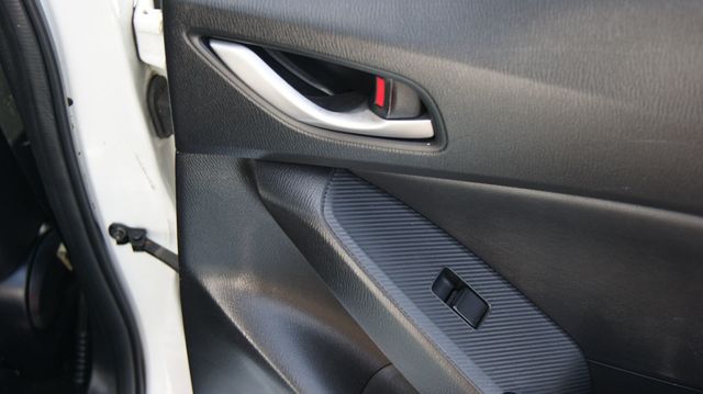 2014 Mazda Mazda3 JUST SERVICED , VERY CLEAN INSIDE AND OUT  - 22872939 - 39