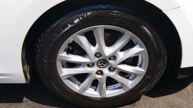 2014 Mazda Mazda3 JUST SERVICED , VERY CLEAN INSIDE AND OUT  - 22872939 - 50