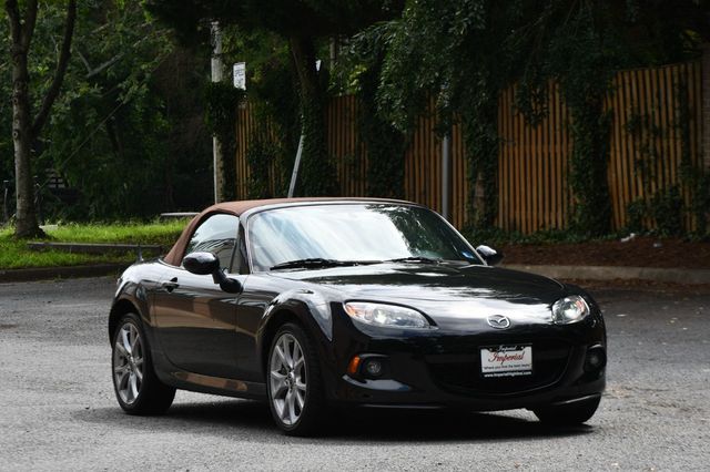 2014 Mazda MX-5 Miata 2dr Convertible Automatic Grand Touring - 23067009 - 10