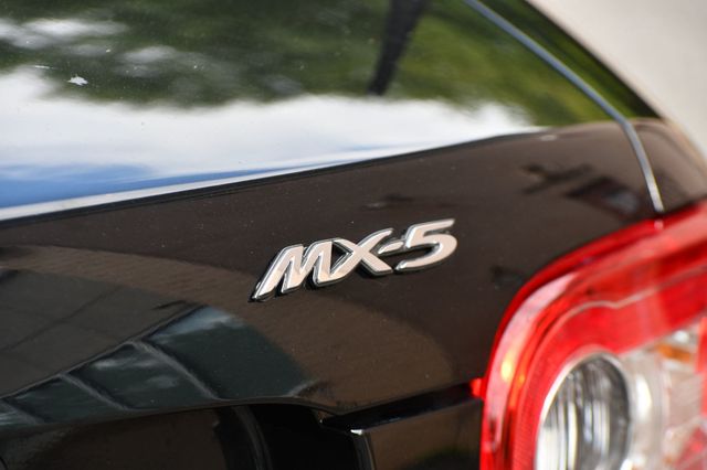2014 Mazda MX-5 Miata 2dr Convertible Automatic Grand Touring - 23067009 - 18