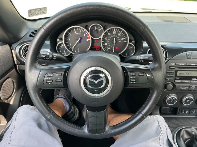 2014 Mazda MX-5 Miata Single Owner Grand Touring Retractable Hard Top Convertible  - 23048741 - 16