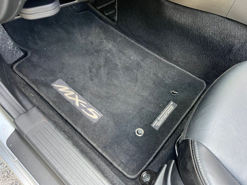 2014 Mazda MX-5 Miata Single Owner Grand Touring Retractable Hard Top Convertible  - 23048741 - 25