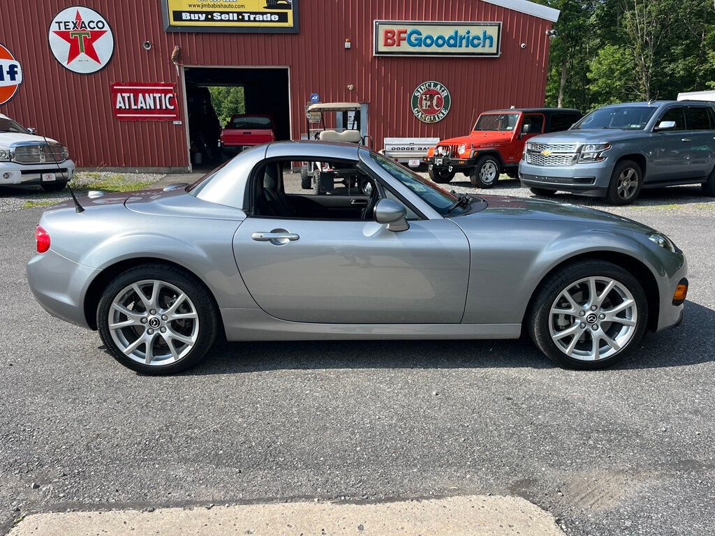 2014 Mazda MX-5 Miata Single Owner Grand Touring Retractable Hard Top Convertible  - 23048741 - 2