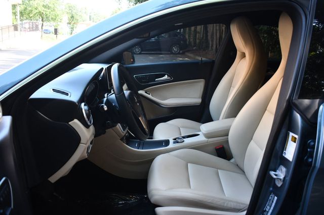 2014 Mercedes-Benz CLA 4dr Sedan CLA 250 FWD - 23050061 - 17