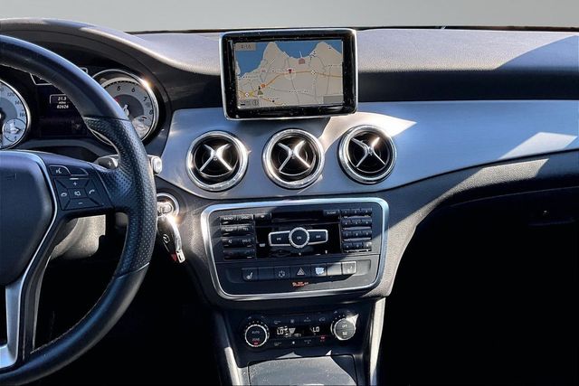 2014 Mercedes-Benz CLA 4dr Sedan CLA 250 FWD - 23036521 - 23