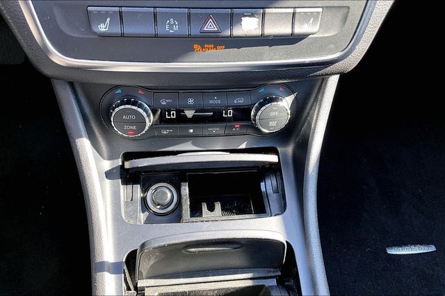 2014 Mercedes-Benz CLA 4dr Sedan CLA 250 FWD - 23036521 - 28