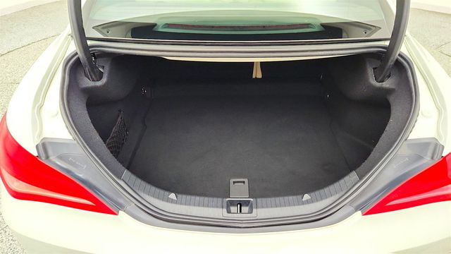 2014 Mercedes-Benz CLA 4dr Sedan CLA 250 FWD w/ Multimedia & Premium 1 Packages - 23081834 - 20