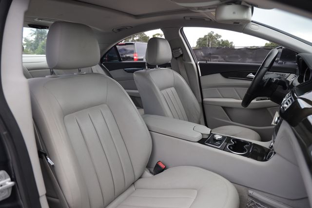 2014 Mercedes-Benz CLS 4dr Sedan CLS 550 4MATIC - 23069986 - 18