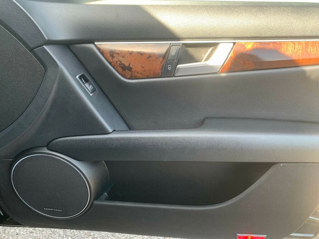 2014 Mercedes-Benz C-Class 4dr Sedan C 250 Sport RWD - 22946037 - 26