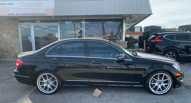 2014 Mercedes-Benz C-Class 4dr Sedan C 250 Sport RWD - 22946037 - 29