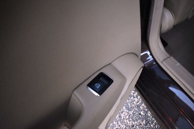 2014 Mercedes-Benz C-Class 4dr Sedan C 250 Sport RWD - 22985853 - 19