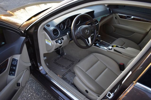 2014 Mercedes-Benz C-Class 4dr Sedan C 250 Sport RWD - 22985853 - 24