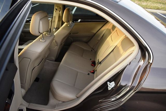 2014 Mercedes-Benz C-Class 4dr Sedan C 250 Sport RWD - 22985853 - 31