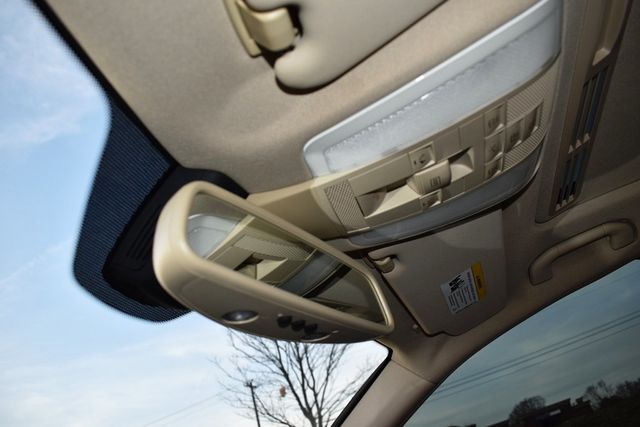 2014 Mercedes-Benz C-Class 4dr Sedan C 250 Sport RWD - 22985853 - 38