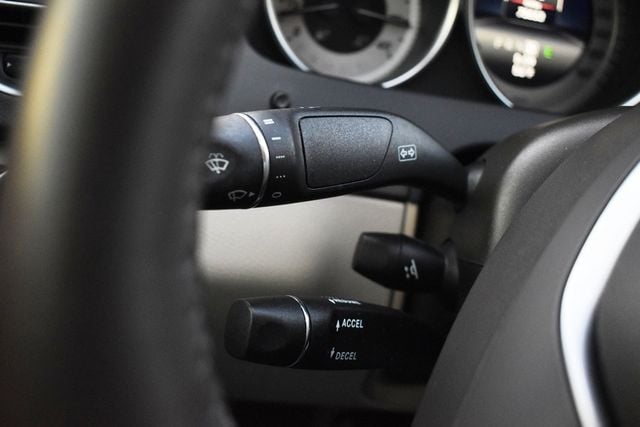 2014 Mercedes-Benz C-Class 4dr Sedan C 250 Sport RWD - 22985853 - 41