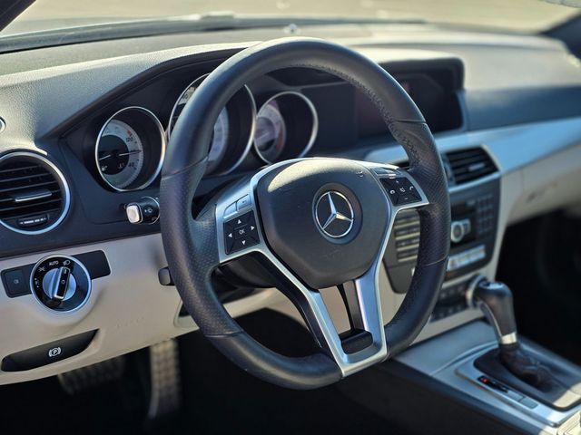 2014 Mercedes-Benz C-Class 4dr Sedan C 250 Sport RWD - 22968040 - 12