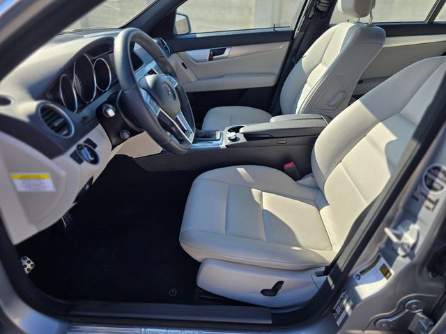 2014 Mercedes-Benz C-Class 4dr Sedan C 250 Sport RWD - 22968040 - 13