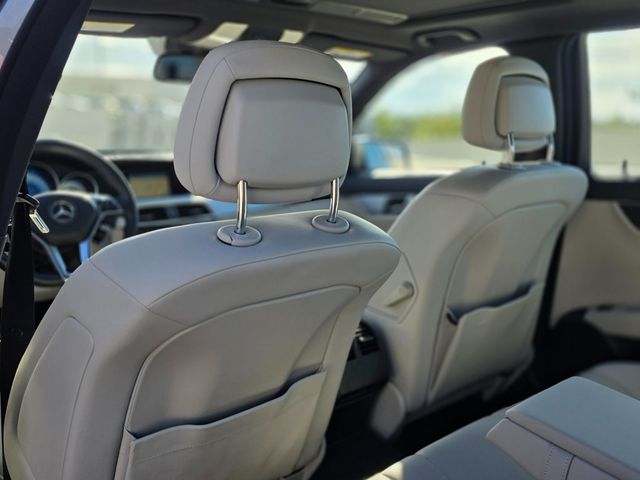 2014 Mercedes-Benz C-Class 4dr Sedan C 250 Sport RWD - 22968040 - 17