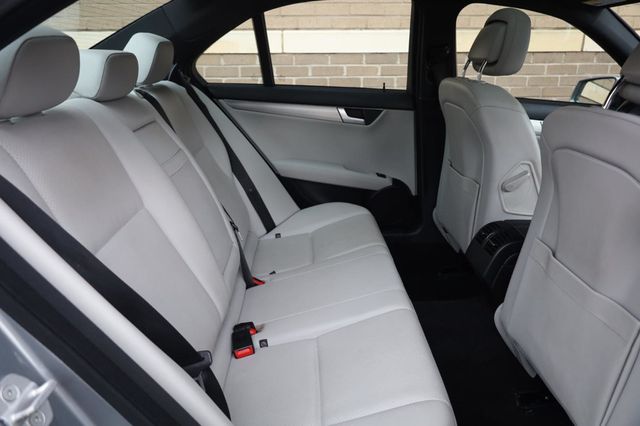 2014 Mercedes-Benz C-Class C 250 Sport - 23034648 - 22