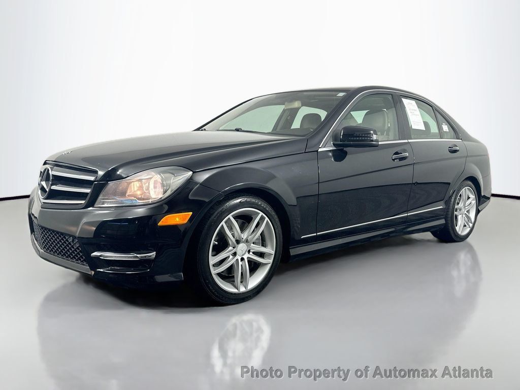 2014 Mercedes-Benz C-Class Sport - 22615468 - 36