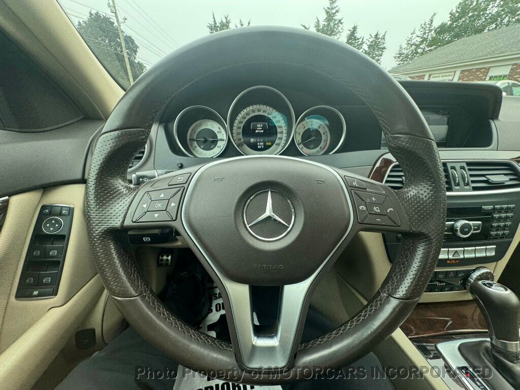 2014 Mercedes Benz C Sedan photo 11