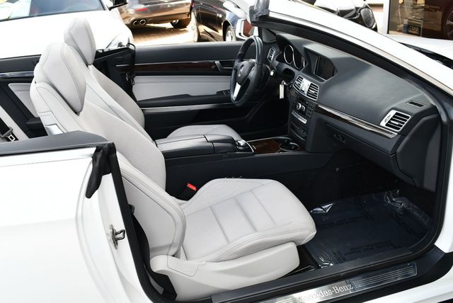 2014 Mercedes-Benz E-Class 2dr Cabriolet E 350 RWD W/P1, Sport and Lane Tracking Packages - 23010945 - 17