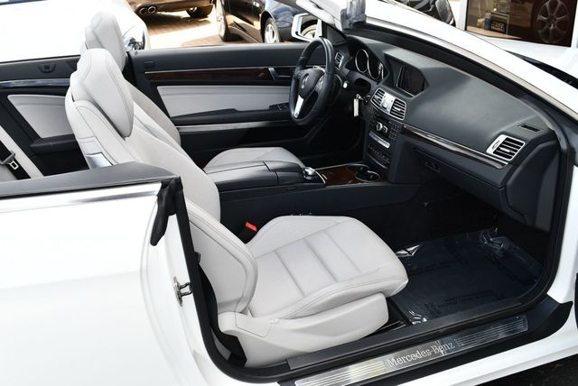 2014 Mercedes-Benz E-Class 2dr Cabriolet E 350 RWD W/P1, Sport and Lane Tracking Packages - 23010945 - 59