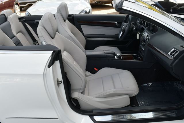 2014 Mercedes-Benz E-Class 2dr Cabriolet E 350 RWD W/P1, Sport and Lane Tracking Packages - 23010945 - 60