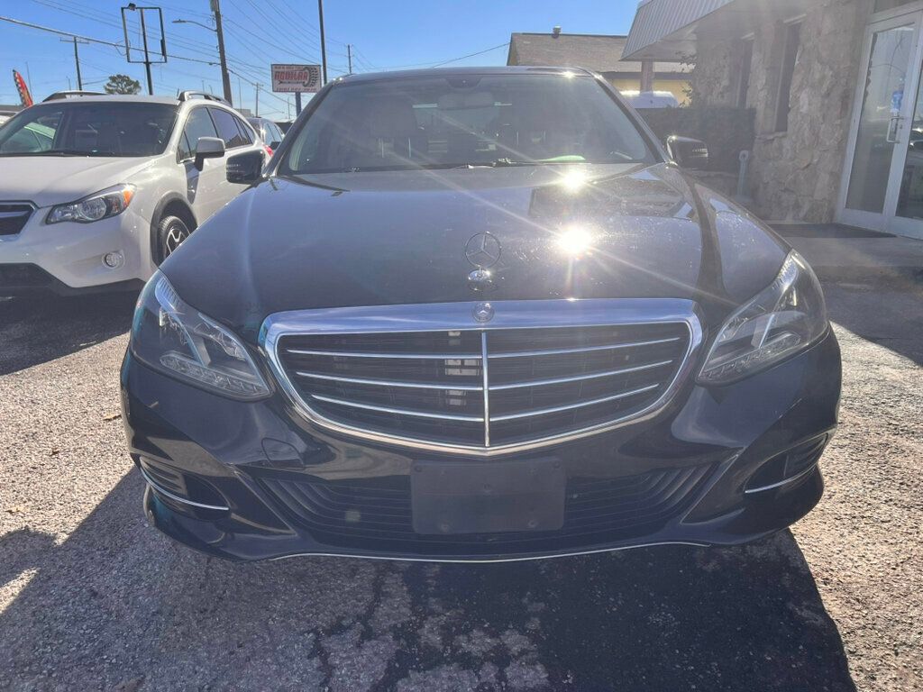 2014 Mercedes Benz E 4MATIC photo 3