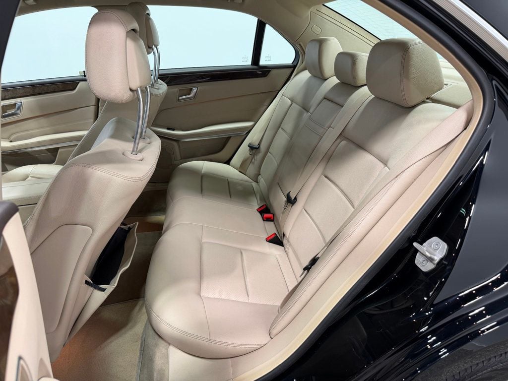 2014 Mercedes-Benz E-Class 4dr Sedan E350 4MATIC - 23012685 - 9