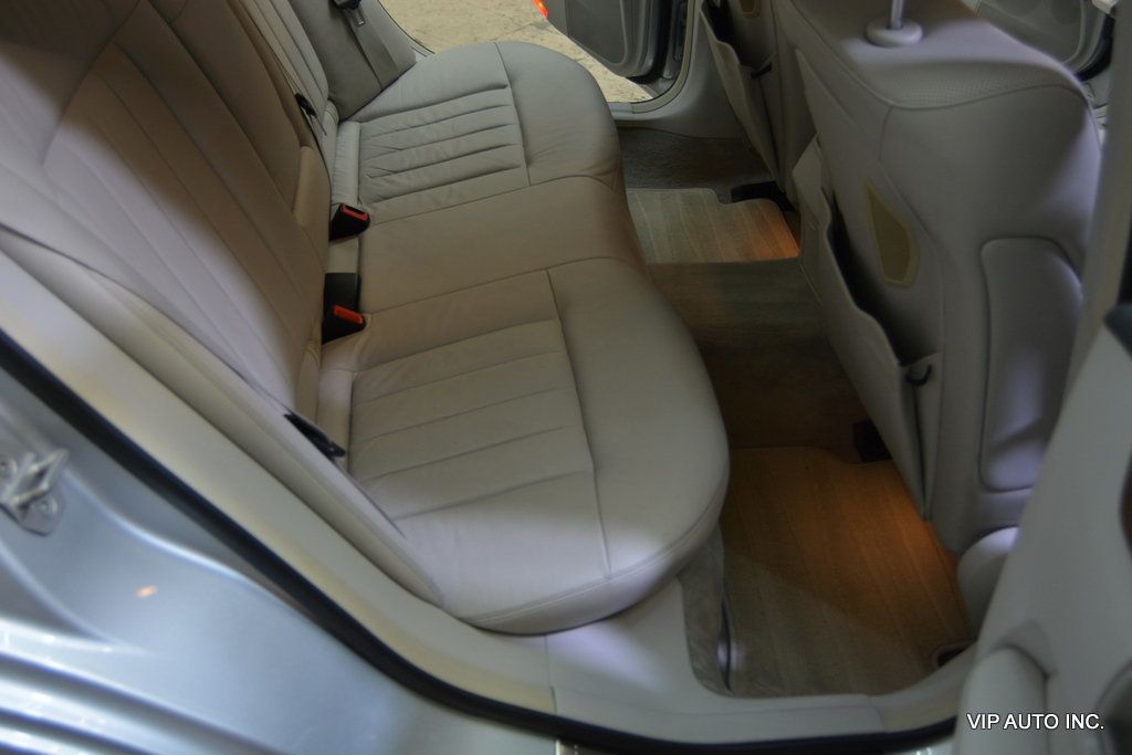 2014 Mercedes-Benz E-Class 4dr Sedan E350 4MATIC - 23085584 - 27