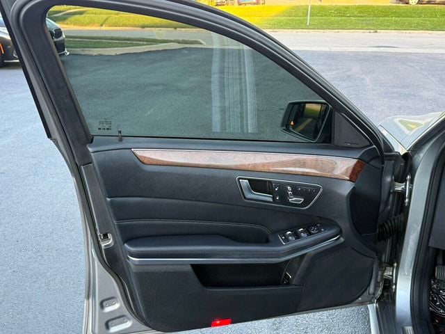 2014 Mercedes-Benz E-Class 4dr Sedan E350 4MATIC - 23092711 - 12